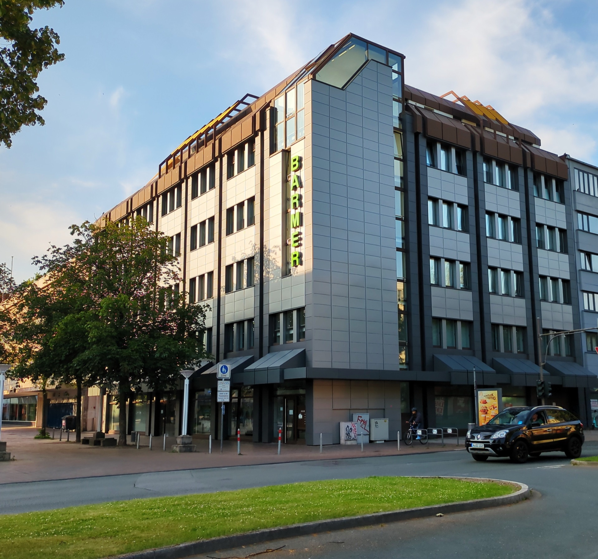 Gewerbeimmobilie Immobilienverwaltung — NICJ.BO